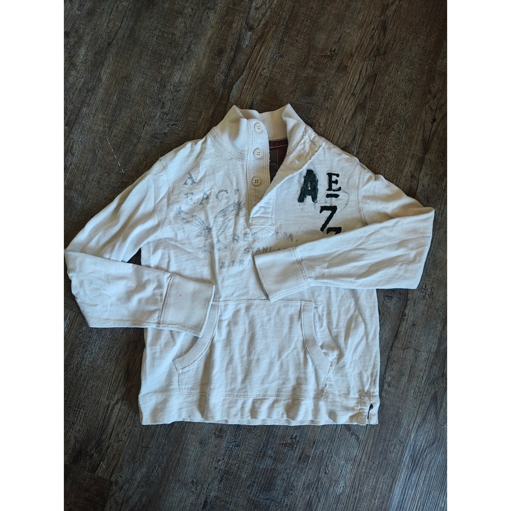American Eagle Mens Vintage Fit Henley Sweatshirt Cream AE 77 Graphic Medium